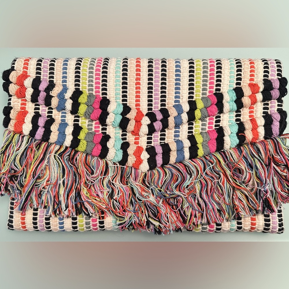 🔥Host Pick🔥 Stella & Dot Taj Clutch NWOT
